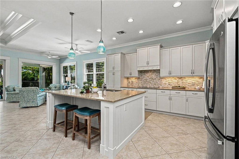 5047 Andros DR photo 3
