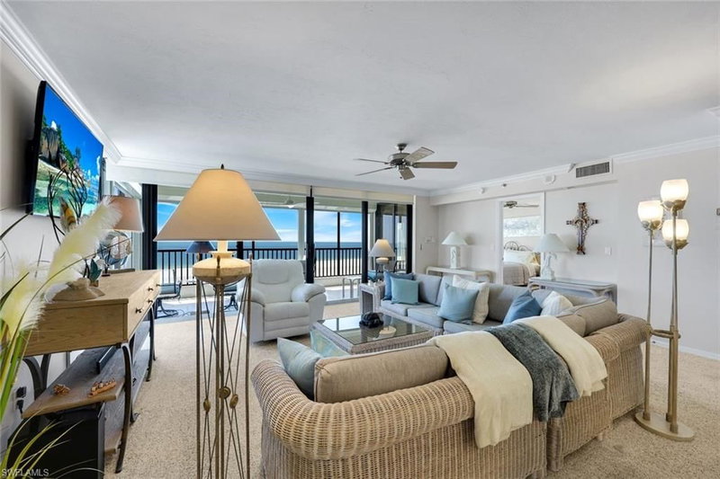100 Collier BLVD photo 2