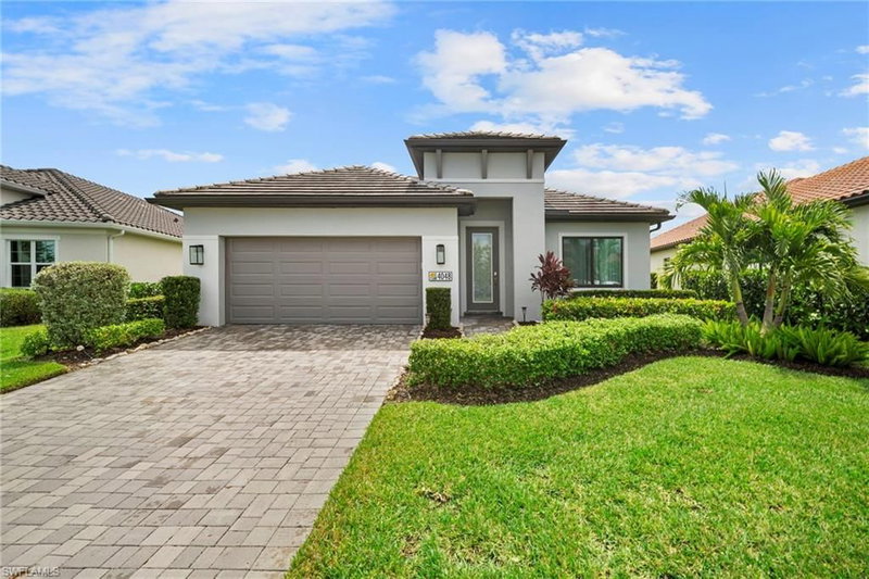 4048 Pegasus WAY photo 2
