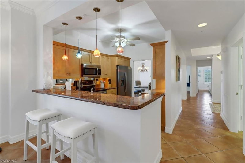 401 Bayfront PL photo 5