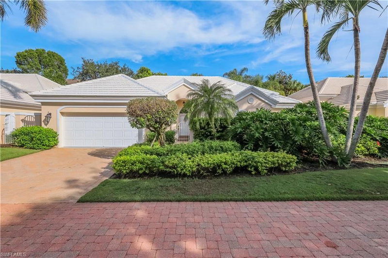353 CARLTON PL photo 2
