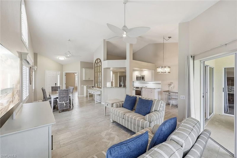 13251 Sherburne CIR photo 2