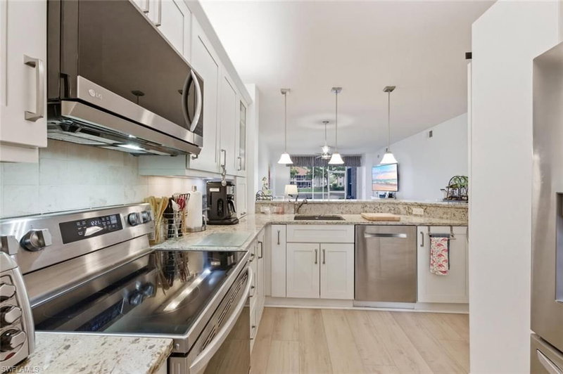 2506 Orchid Bay DR photo 4