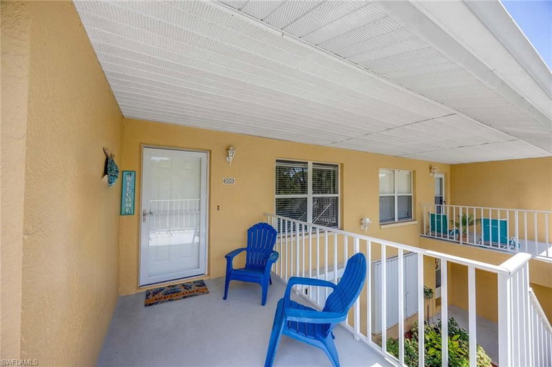 1150 Yesica Ann CIR photo 3