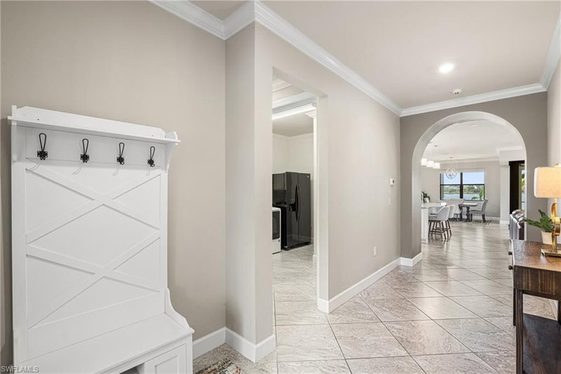 9205 Bexley DR photo 3