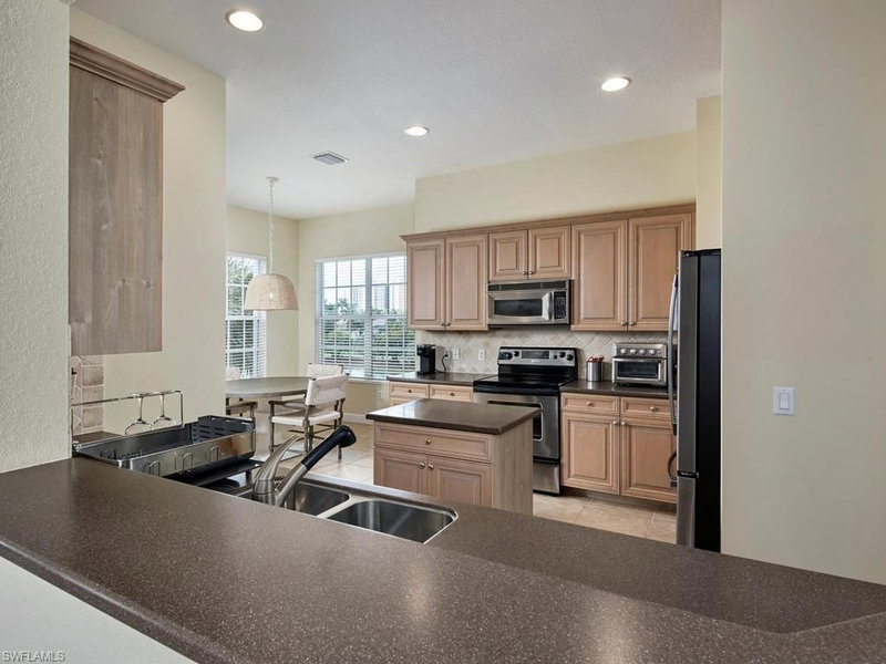23690 Merano CT photo 5