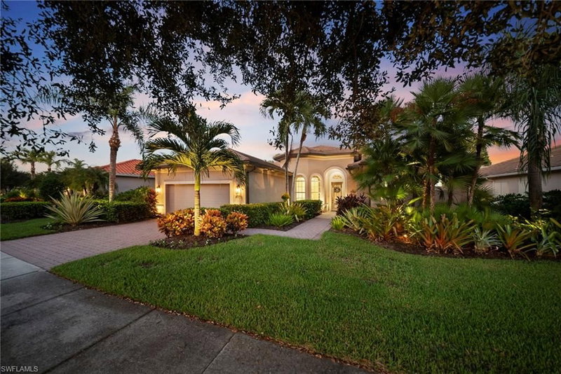 8722 Mustang Island CIR photo 3