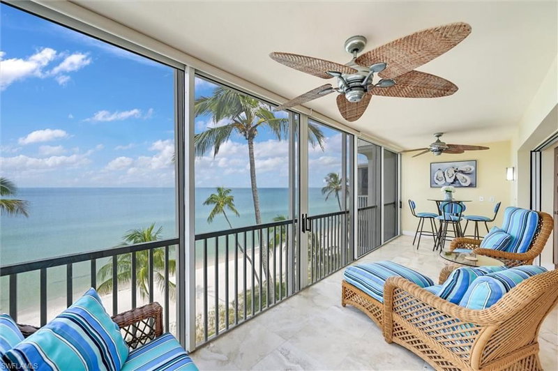 1275 GULF SHORE BLVD N photo 2