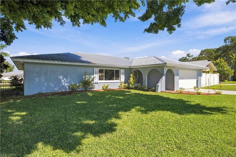 13518 Island RD photo 3