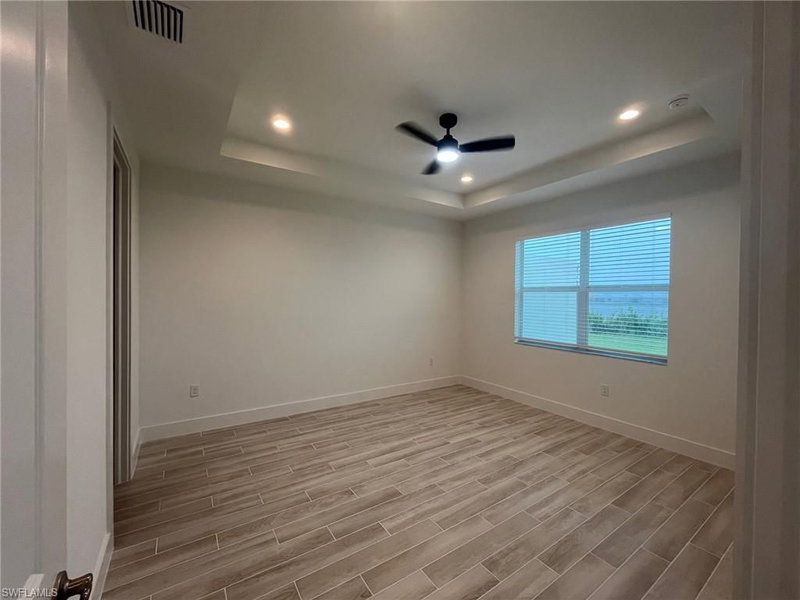 8824 Oceana WAY photo 5