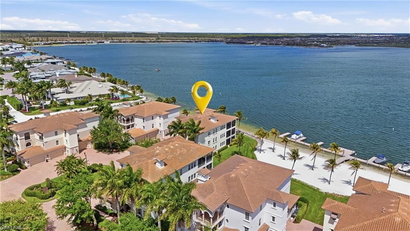 17701 Via Bella Acqua CT photo 3