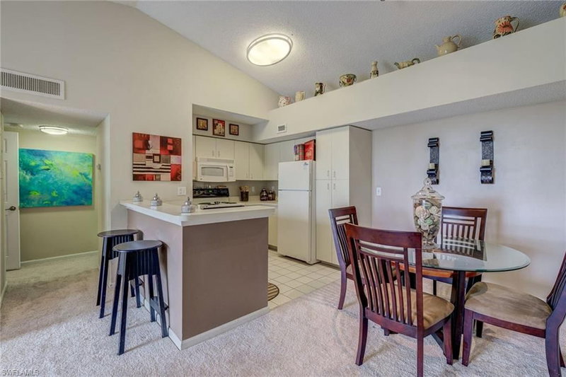 13545 Eagle Ridge DR photo 4