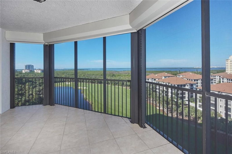 23540 Via Veneto BLVD photo 2