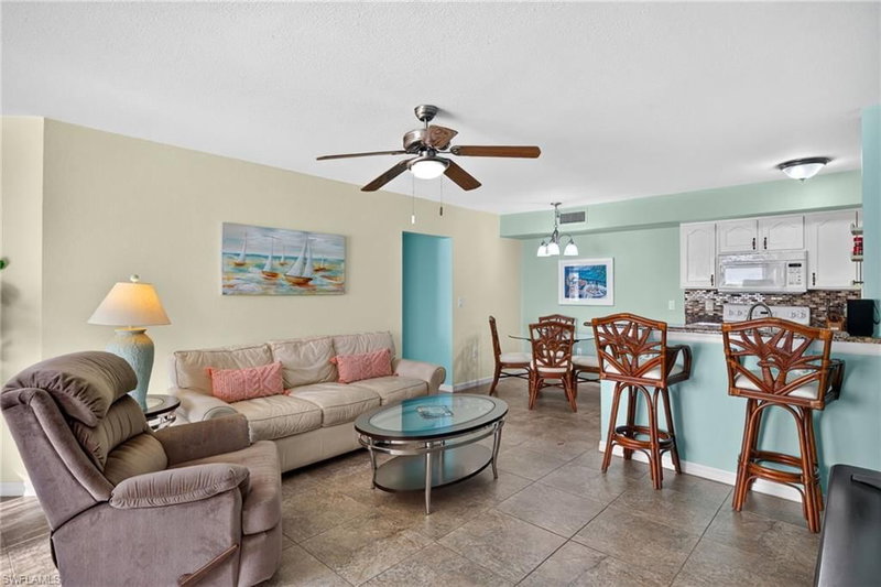 12730 Equestrian CIR photo 5