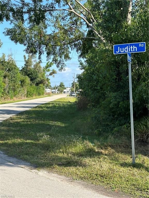 5718 Judith RD photo 3