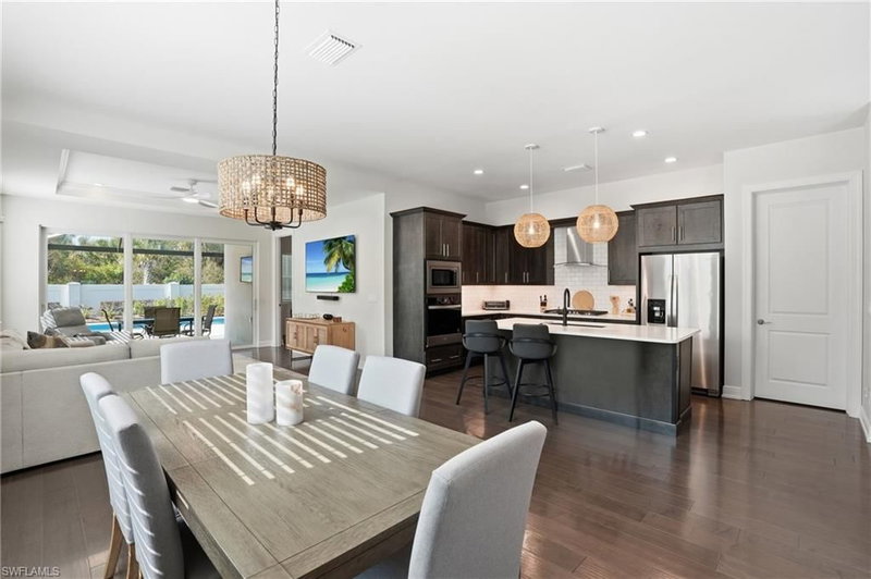 9194 Cayman DR photo 5