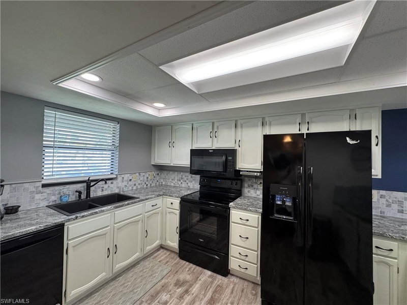 25398 Golf Lake CIR photo 5