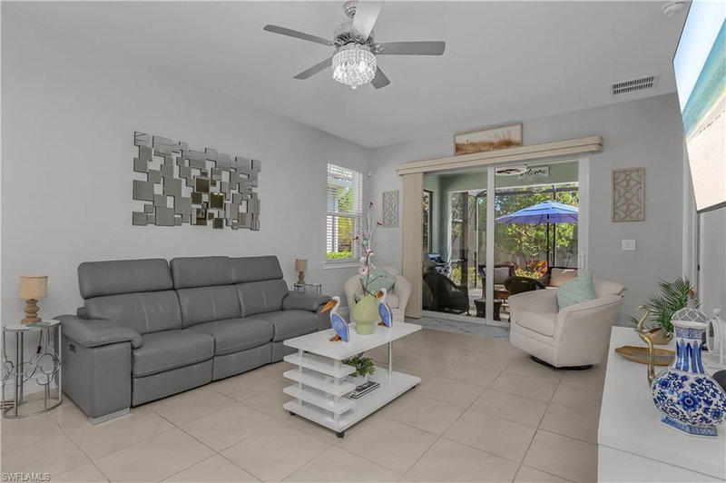 28343 Captiva Shell LOOP photo 4