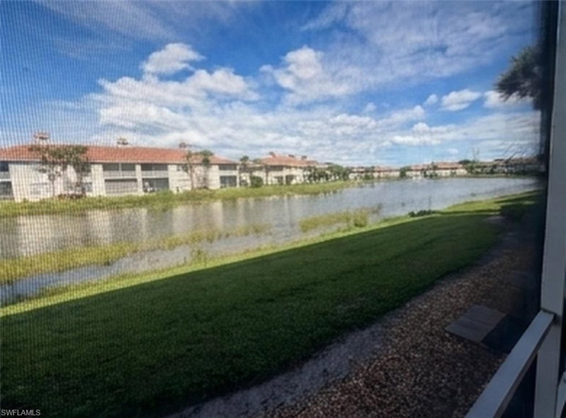 3013 Driftwood WAY photo 3