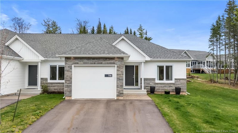 34 Beaubois, Dieppe, New Brunswick