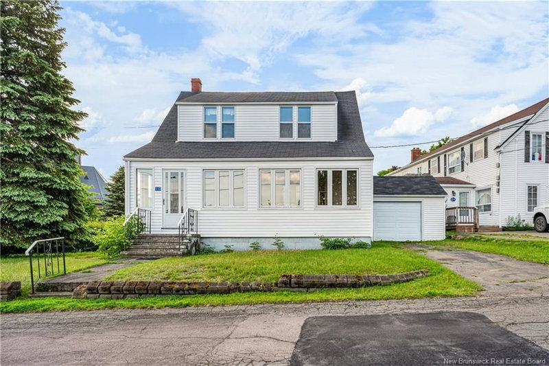 10 Bellevue Street, Bouctouche, New Brunswick