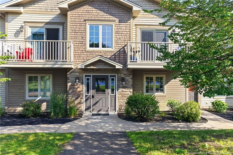 98 Pleasant Street #208, Shediac, New Brunswick
