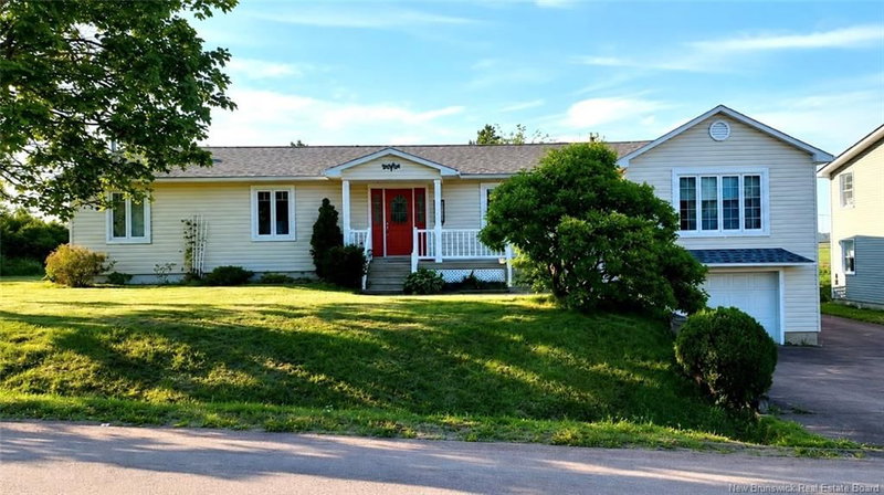 105 Arthur Street, Memramcook, New Brunswick