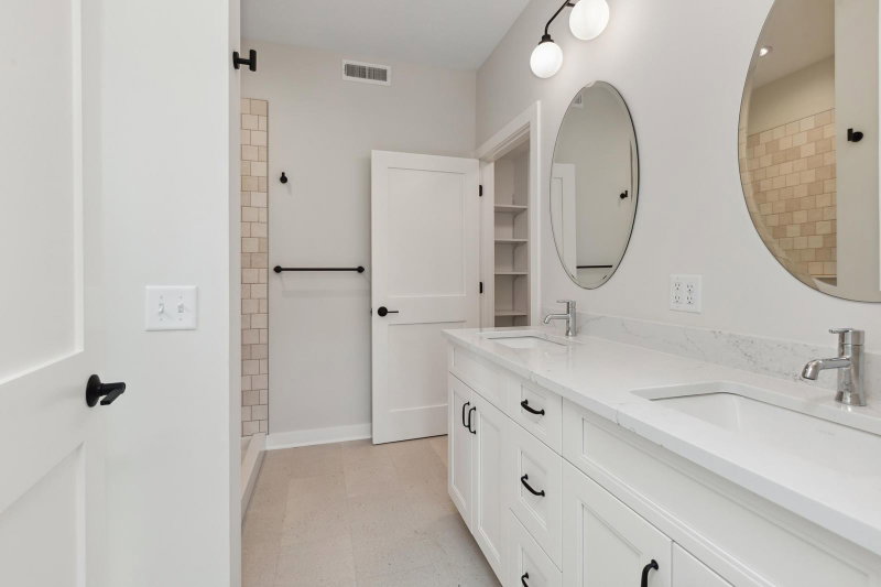704 Kraewood Drive - Photo 11