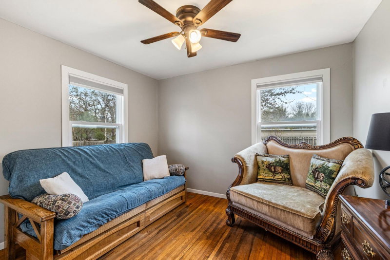 8805 Emerson Avenue S - Photo 15