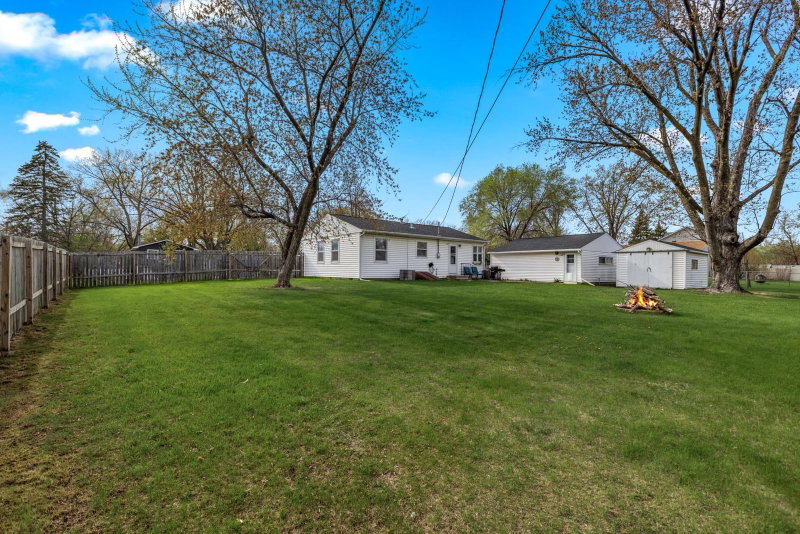 8805 Emerson Avenue S - Photo 24