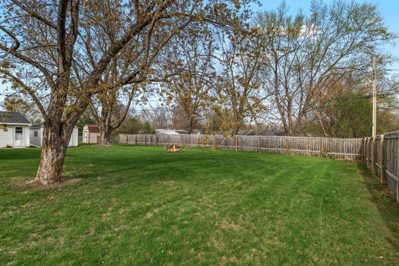 8805 Emerson Avenue S - Photo 26