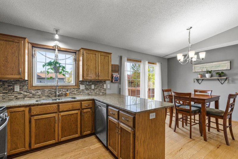 7884 77th Street S - Photo 13