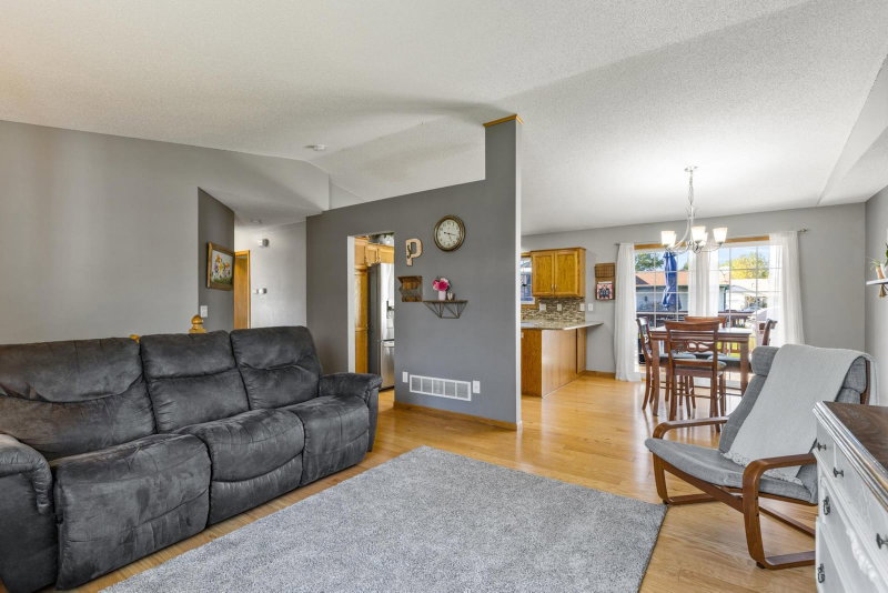 7884 77th Street S - Photo 6
