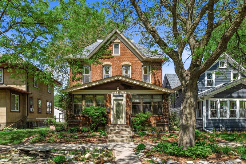 801 Juno Avenue