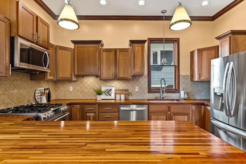 801 Juno Avenue - Photo 13