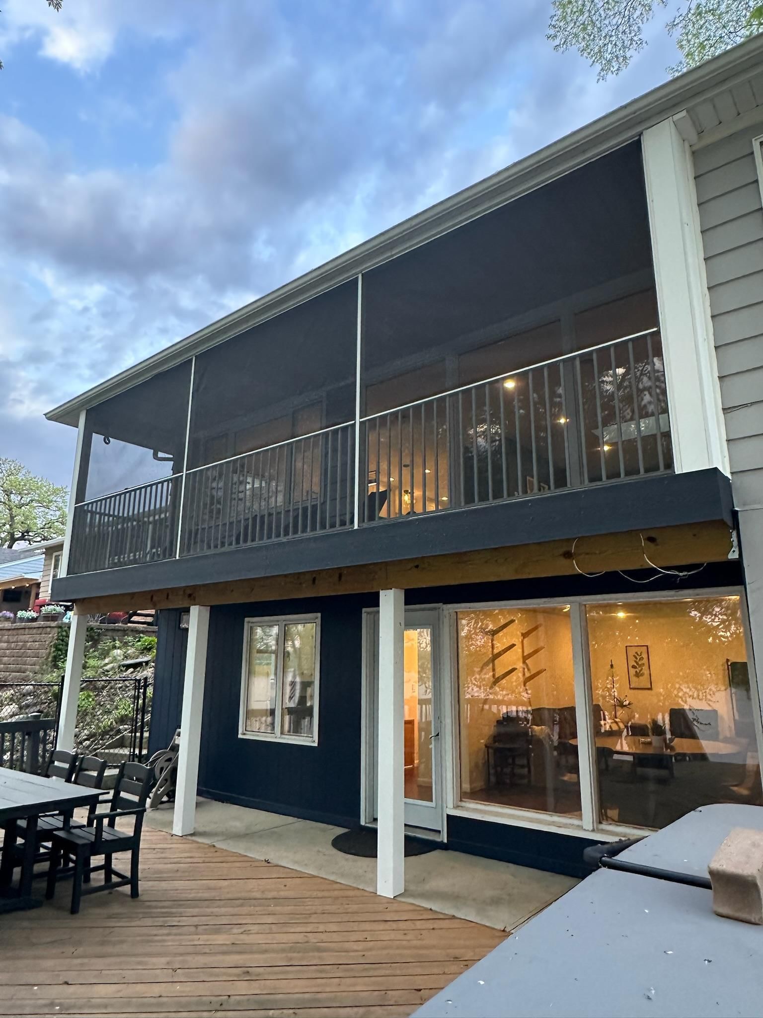 529 W Park Lane