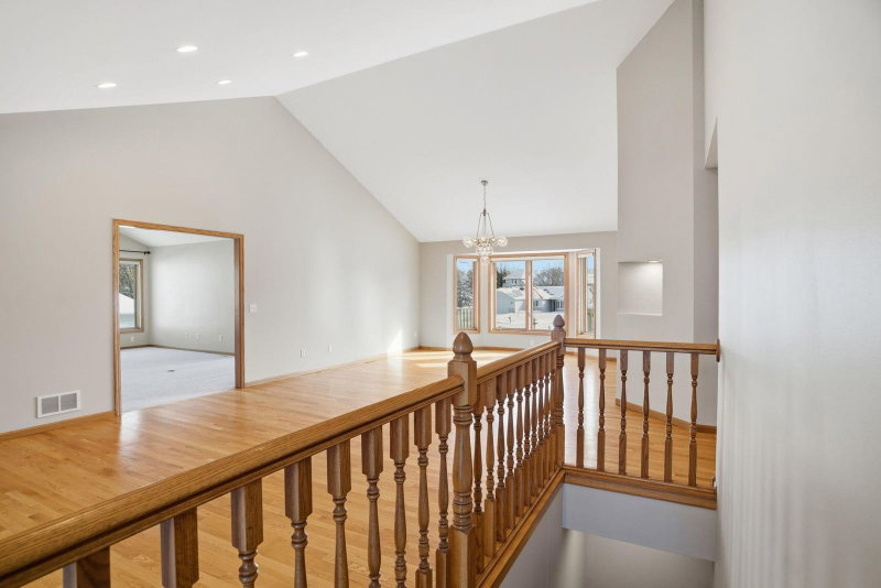 1162 Lakewood Drive S - Photo 33