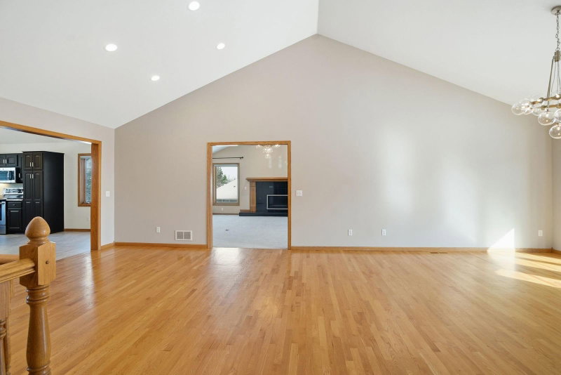 1162 Lakewood Drive S - Photo 35