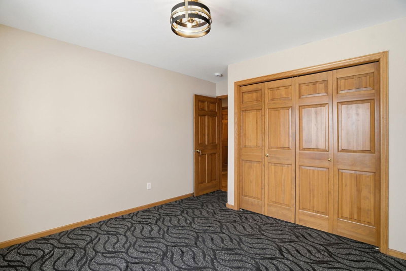 1162 Lakewood Drive S - Photo 52