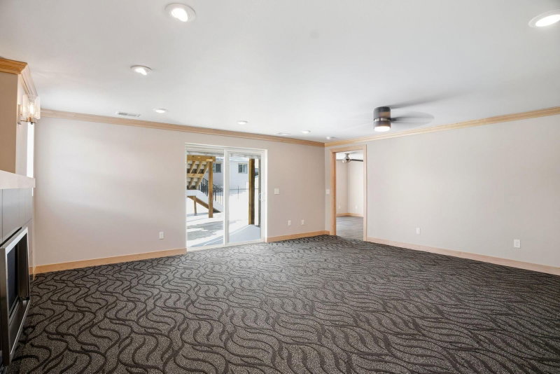 1162 Lakewood Drive S - Photo 66