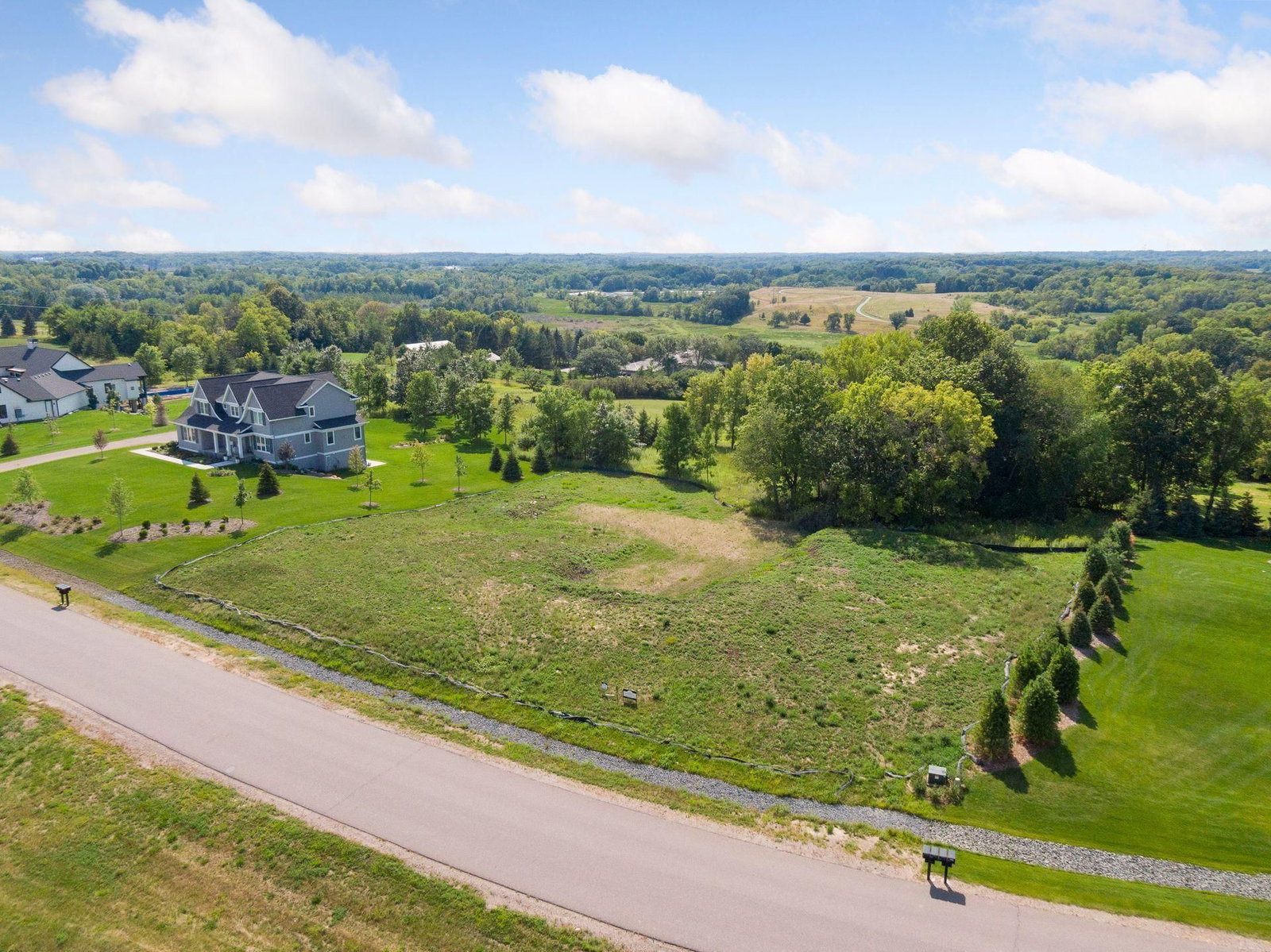 2898 Deer Hill Road