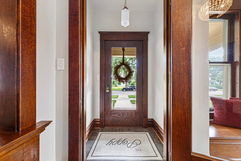 404 3rd Street NW - Photo 15