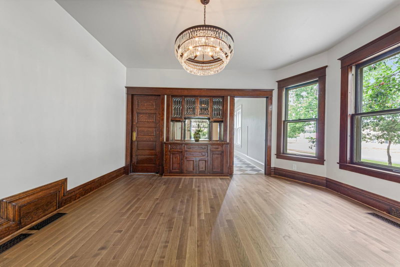 404 3rd Street NW - Photo 22