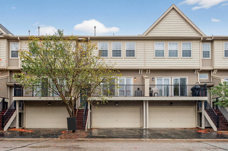 11221 Aberdeen Street NE #I - Photo 2