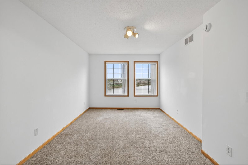 11221 Aberdeen Street NE #I - Photo 13