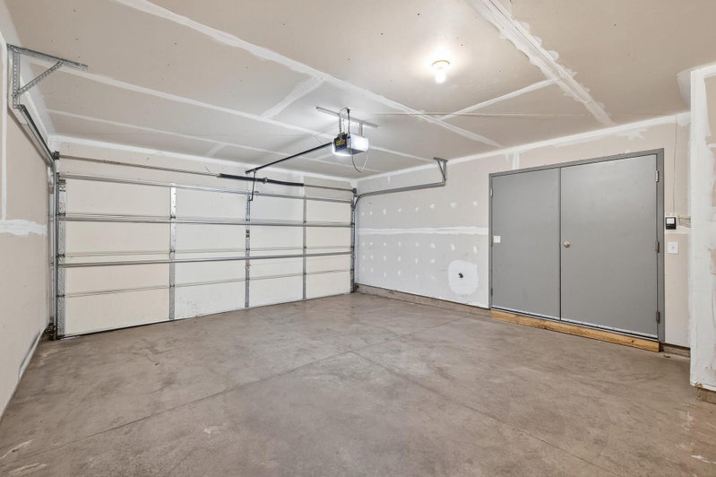 11221 Aberdeen Street NE #I - Photo 24