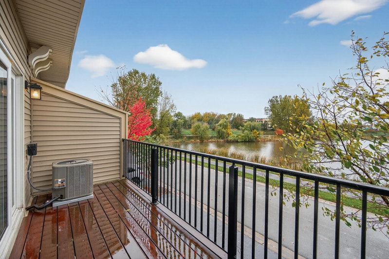 11221 Aberdeen Street NE #I - Photo 7