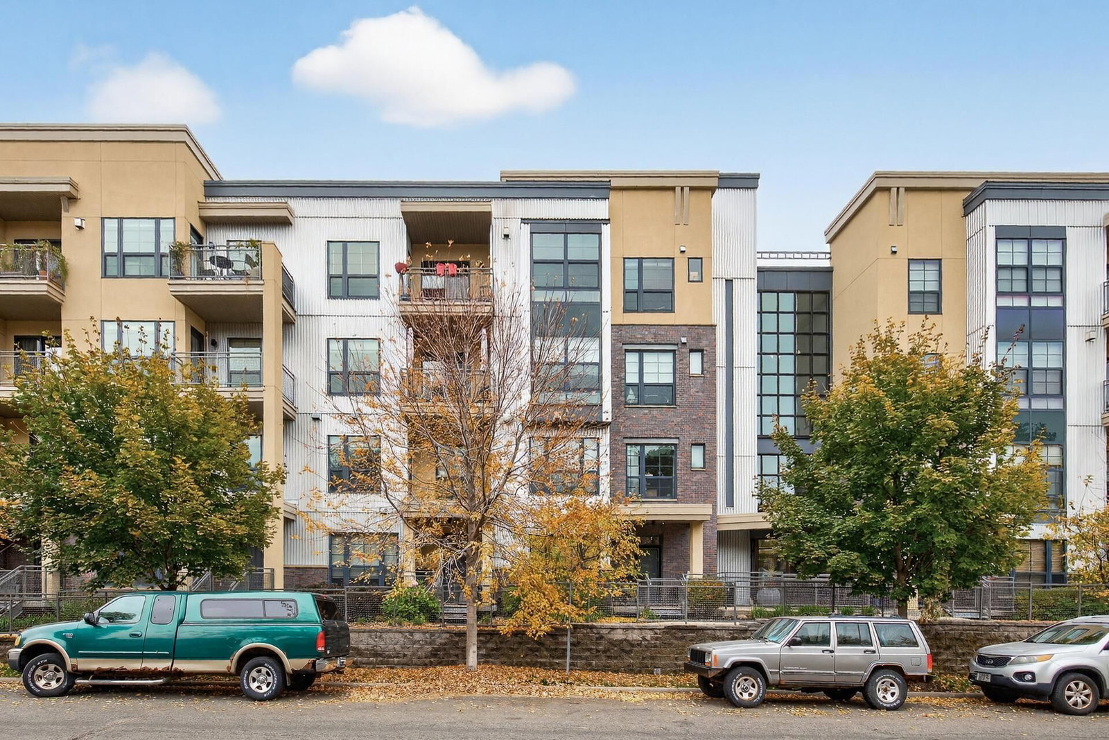 820 Emerald Street #307