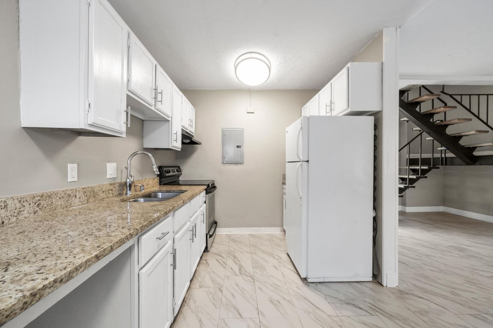 1531 American Boulevard E #101