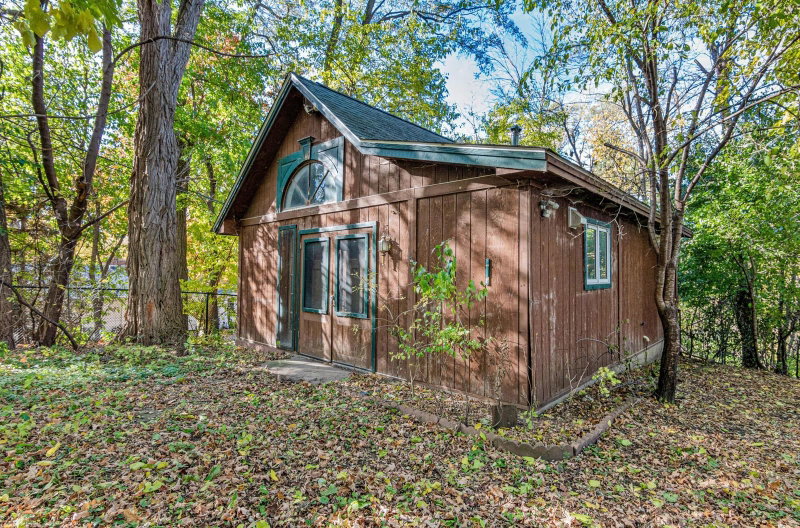 4024 Wood End Drive - Photo 15
